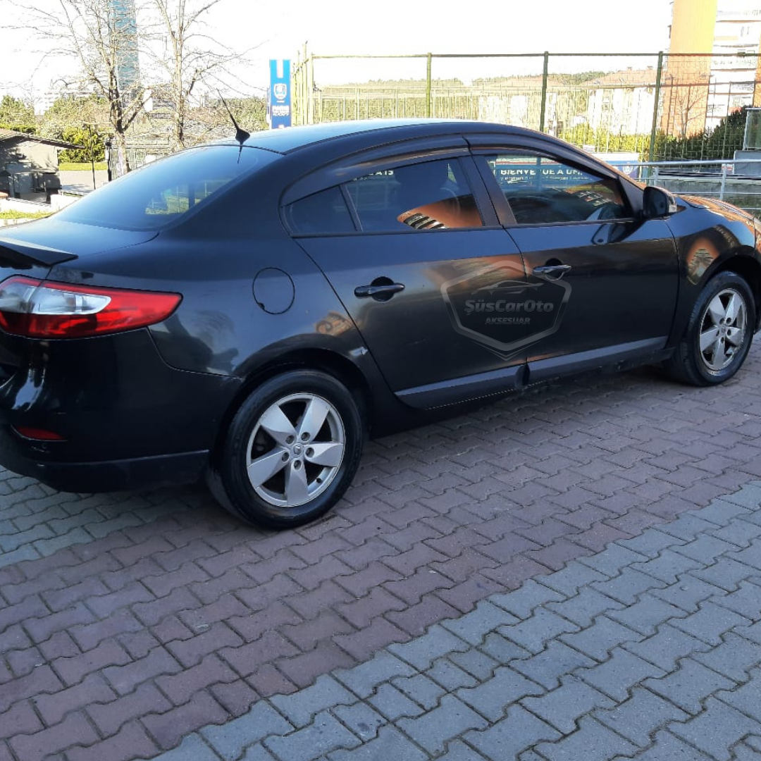 Renault Fluence 2009-2016 Uyumlu Mugen Cam Rüzgarlığı Seti Piano Black 4'lü İthal image 1