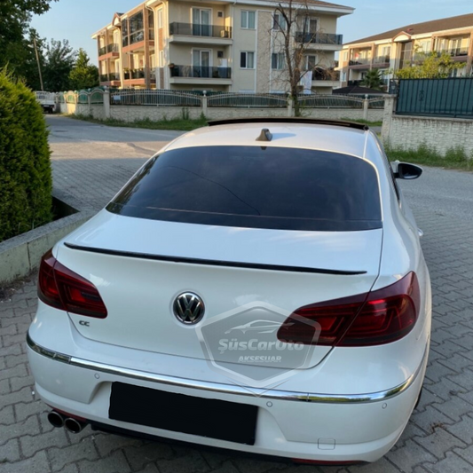 Volkswagen Passat CC 2009-2016 Bagaj Üstü Spoiler Çıtası Piano Black- Parlak Beyaz image 0