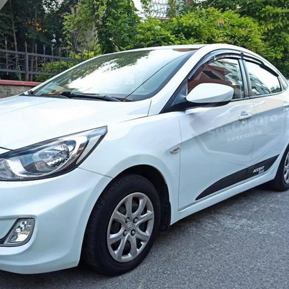 Hyundai Accent Blue 2011-2018 Uyumlu Mugen Cam Rüzgarlığı Seti Piano Black 4'lü İthal image 3