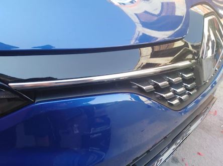 Renault Clio 5 Krom Ön Panjur Üstü 2 Parça 2019 ve Üzeri image 4