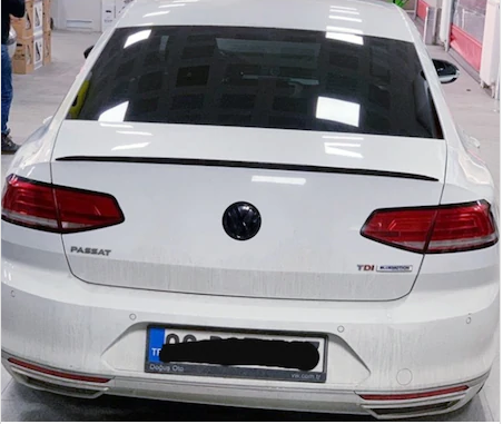 Volkswagen Passat B7 / B8 / 8.5 Bagaj Üstü Spoiler Piano Black image 0