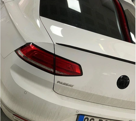 Volkswagen Passat B7 / B8 / 8.5 Bagaj Üstü Spoiler Piano Black image 1
