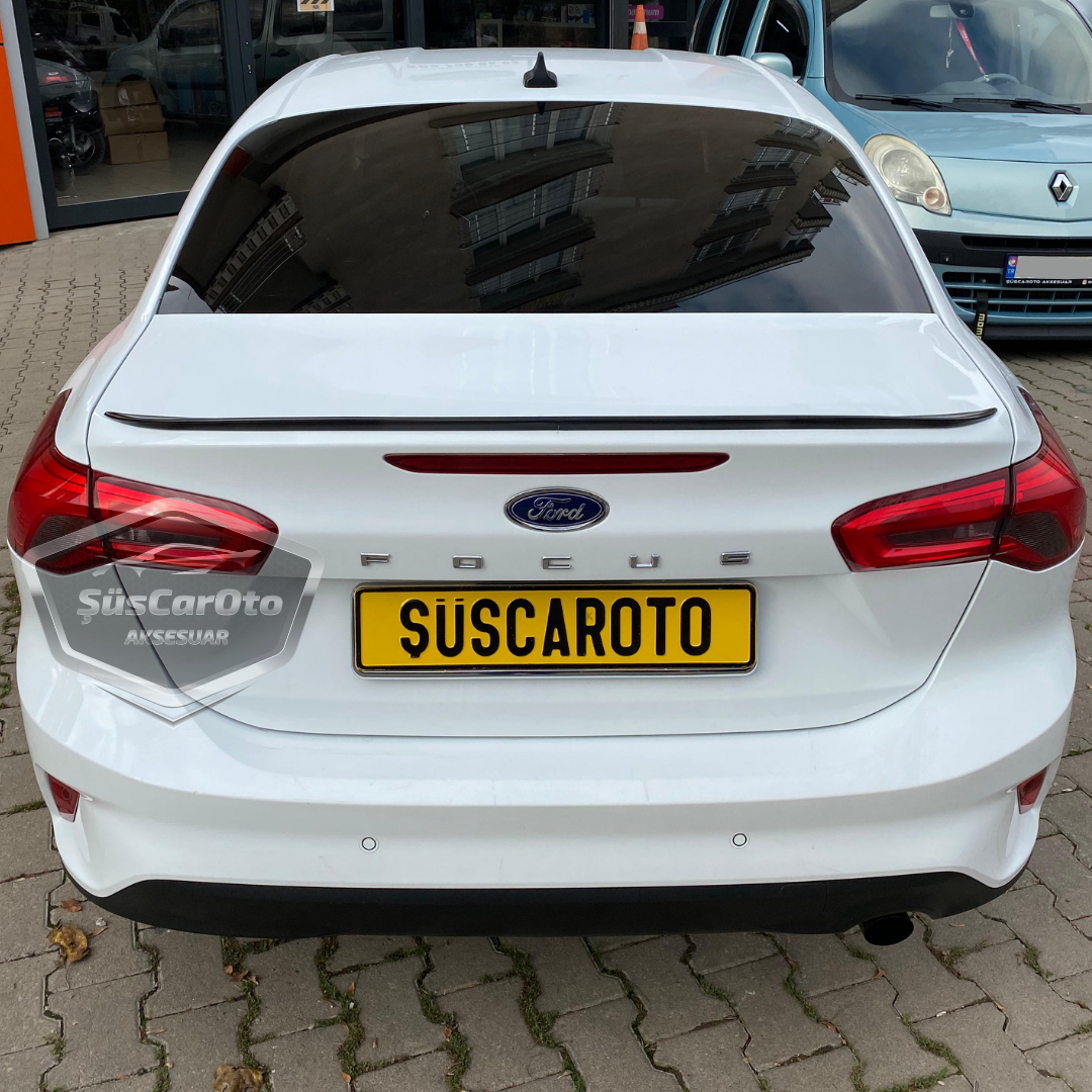 Ford Focus 4 2018 ve Sonrası Sedan Uyumlu Bagaj Üstü Spoiler Bagaj Çıtası Piano Black Parlak Siyah image 5