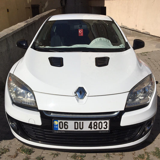 Renault Megane 3 Piano Black Kaput Üstü Havalandırma Izgarası image 0