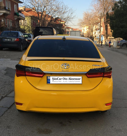 Toyota Corolla 2013-2018 Sedan Bagaj Üstü Spoiler Piano Black image 1