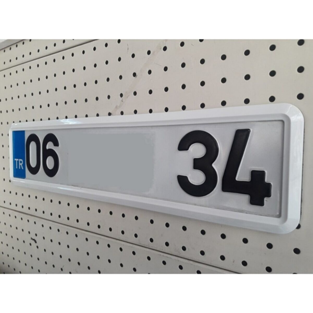 Beyaz Çerçeveli Esnek Araç Takmatik Plakalık Oto Plakalık Plaka Altı Altlığı Plaka Tutucu Yeni Nesil Plakalık 1 Adet image 2